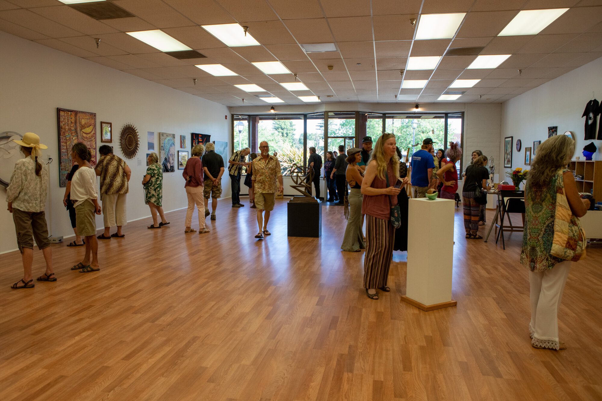 Medium Gallery